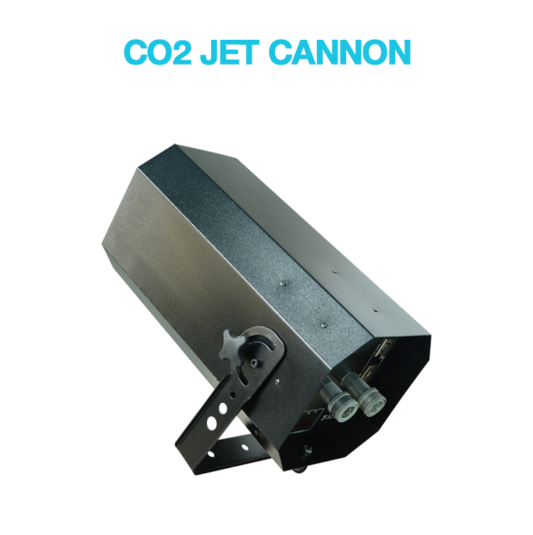 New 13 meter Max Spraying Double Output CO2 Jet Cannon Machine